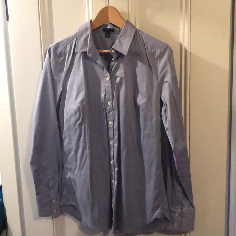 Ann Taylor perfect shirt